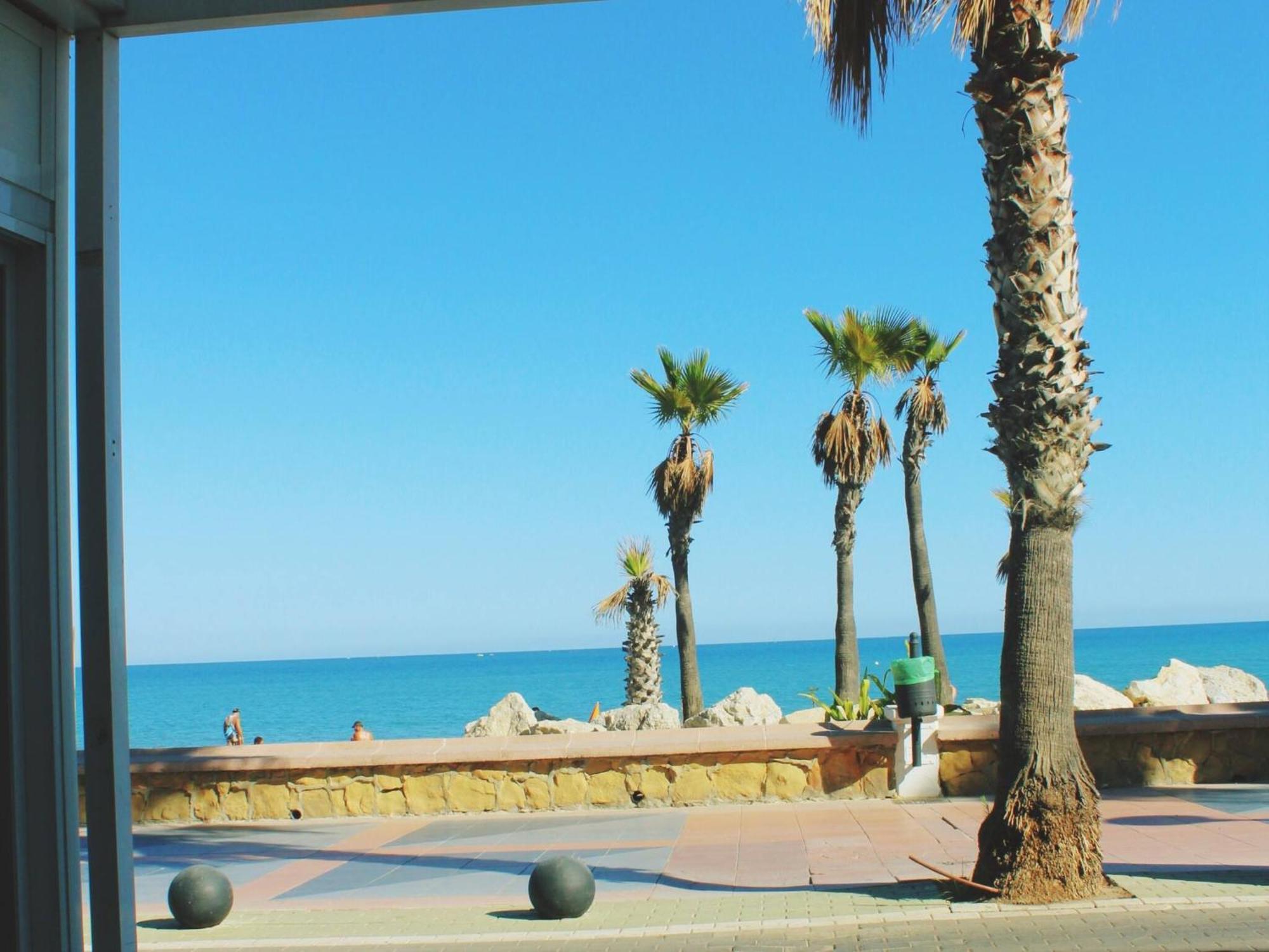 Esplendido Apartamento A Pie De Playa En Торремолинос Экстерьер фото