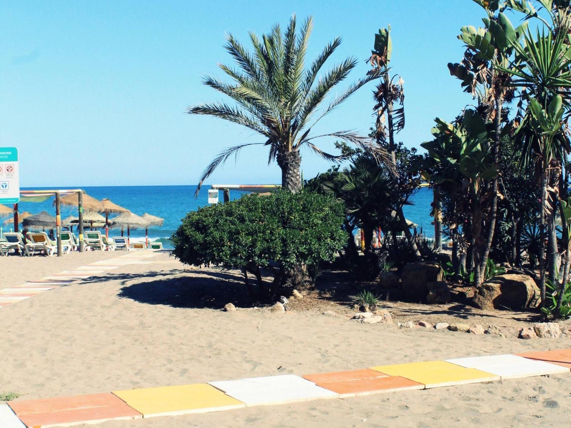 Esplendido Apartamento A Pie De Playa En Торремолинос Экстерьер фото